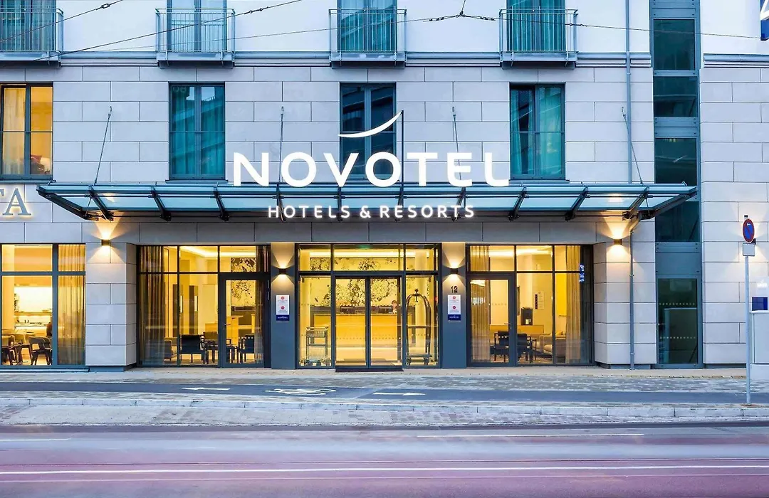 Novotel Nuernberg Centre Ville-1