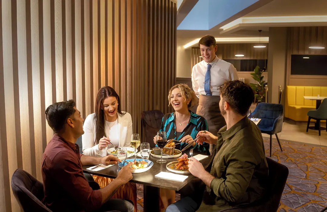 Maldron Hotel Manchester City Centre-1