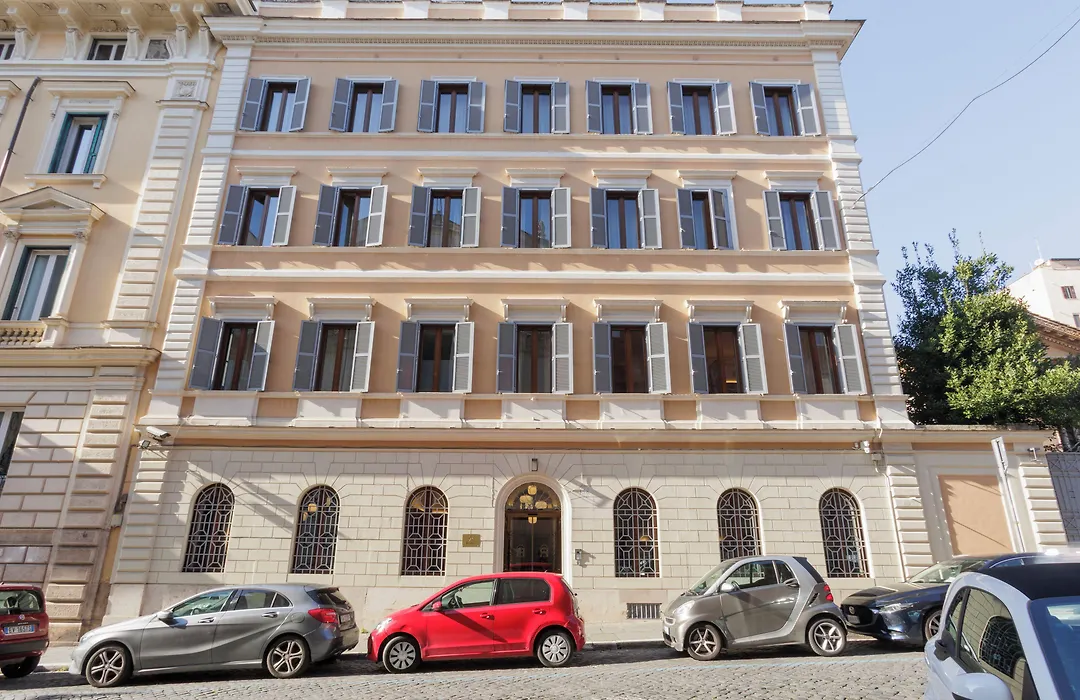 Sentho Roma-1