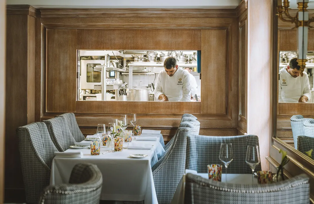 Hotel Splendide Royal Paris - Relais & Chateaux-1