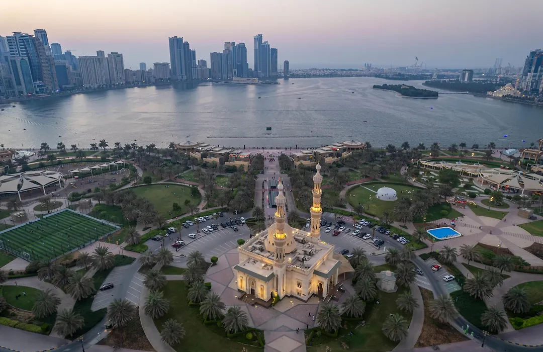 Occidental Sharjah Grand-1