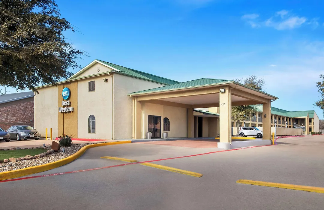 Best Western Cedar Inn-1