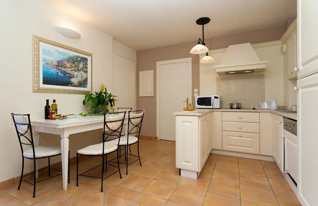 Madame Vacances Domaine du Provence Country Club Service Premium-1