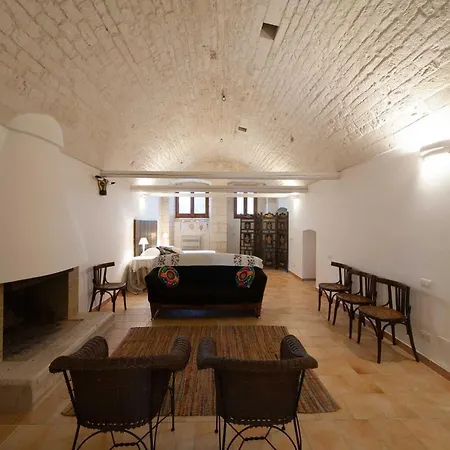 Palazzo Agrusti - Residenza D'Epoca-2