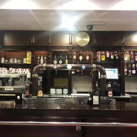 Hostal Plaza-3