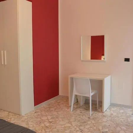 B&B Piazza Madonnina-3