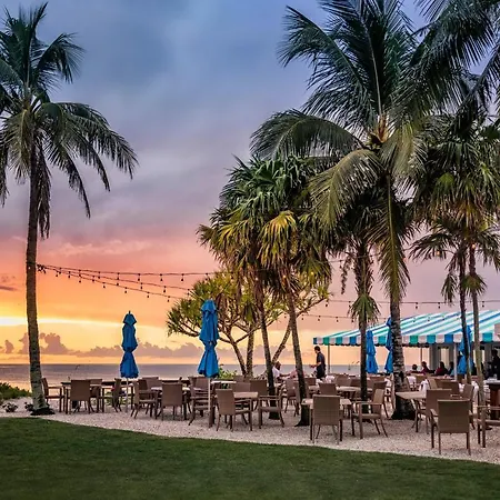 Naples Beach Hotel And Golf Club-3