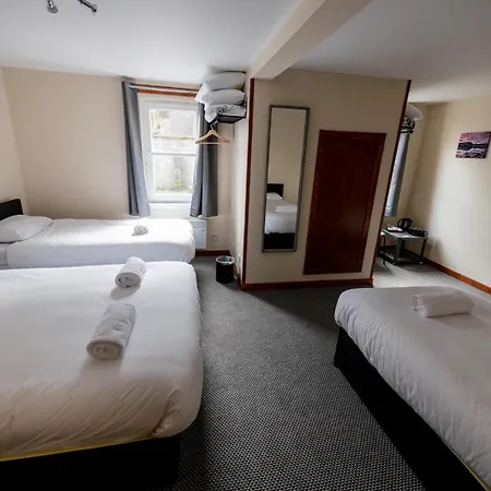 Bank Street Lodge-2