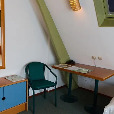 Hotel Coen Delft-3