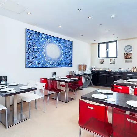 Avni Kensington Hotel-3