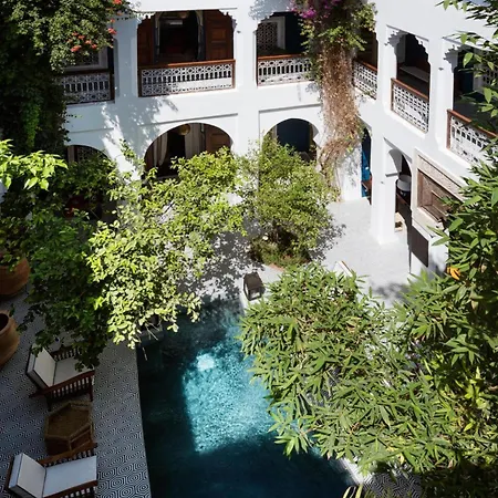 Riad Les Yeux Bleus-2
