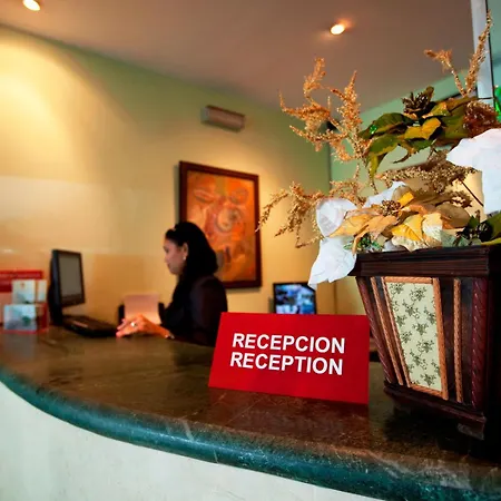 Hotel Discovery-3