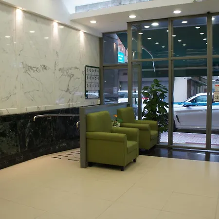 West Inn-3