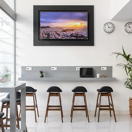 Gallery Suites&Residences Piraeus-3