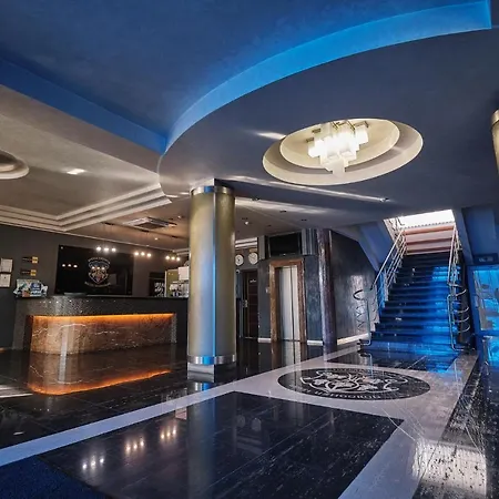 Hotel Uzhgorod-3