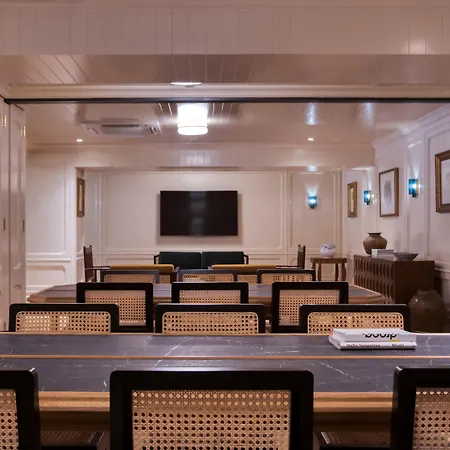 The Chow Kit - An Ormond Hotel-3
