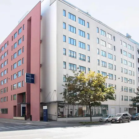 Novotel Suites Wien City Donau-3