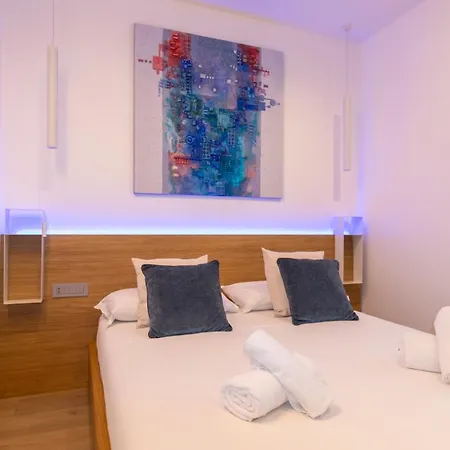 Galleria Roma Art Guesthouse-3