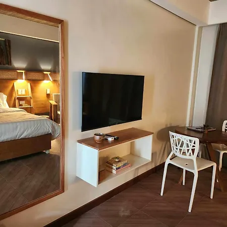 Acacia Garden Inn And Suites-2