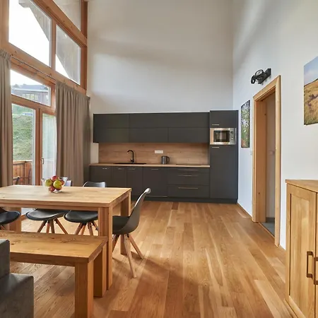 Residence Post-3