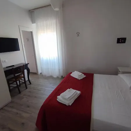 Hotel Tirreno-2