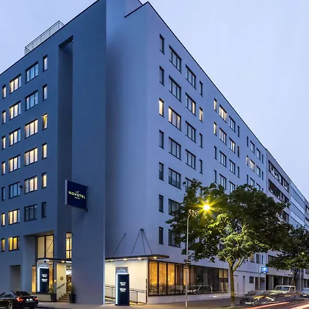Novotel Suites Wien City Donau-2