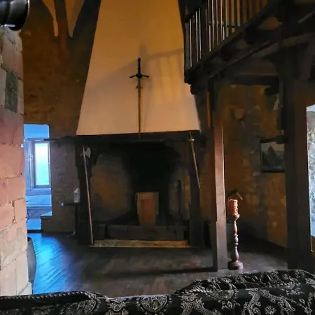 Burg Hermannstein - Rittersaal-2