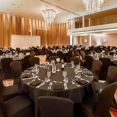 Holland House Hotel Cardiff By Sunday-3