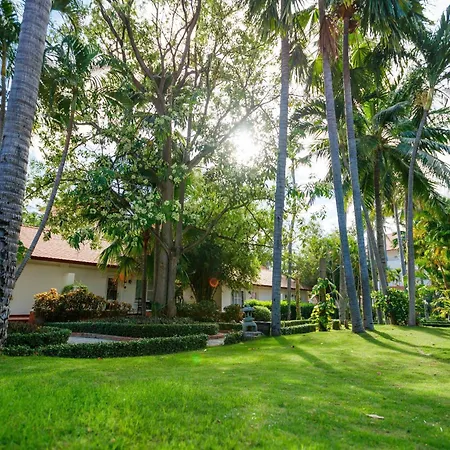 Le Aqua Resort & Spa Phan Thiet - Swiss Village Resort & Spa-3