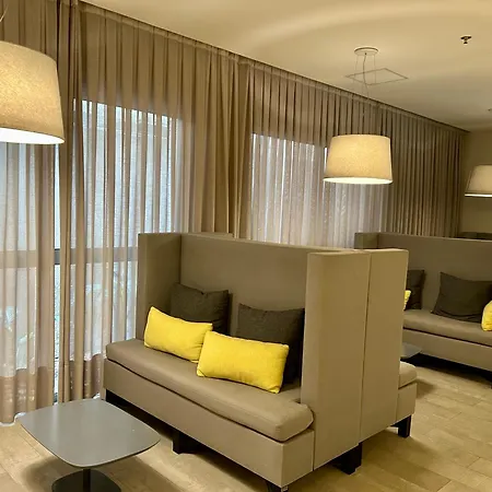 Stay Helbor Santos-3