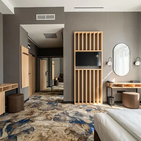 Urban Hotel-2