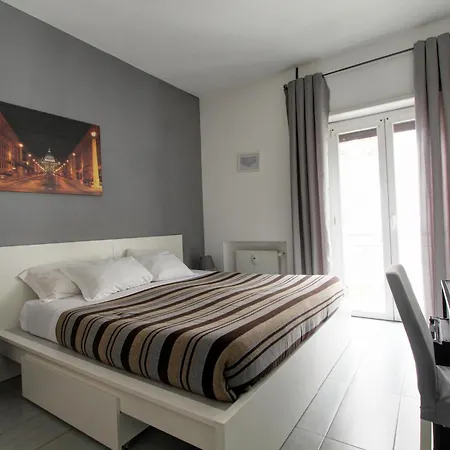 Vatican Central Suites-2