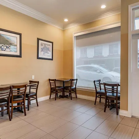 Best Western Carmel'S Town House Lodge-2