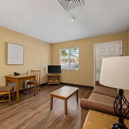 Affordable Suites Wilson-2