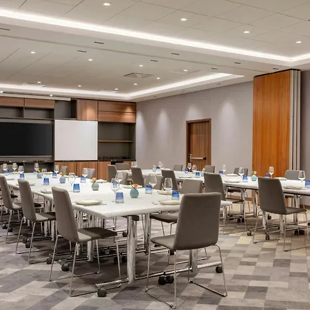 Ac Hotel By Marriott Stockholm Ulriksdal-3