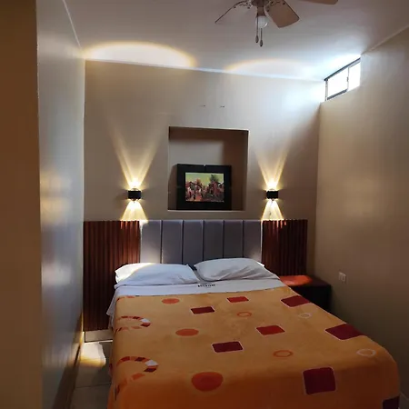 Hostal Boulevard-3
