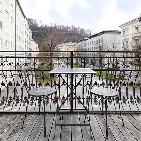 Numa Salzburg Mozart-3