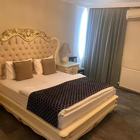Best Town Hotel-2