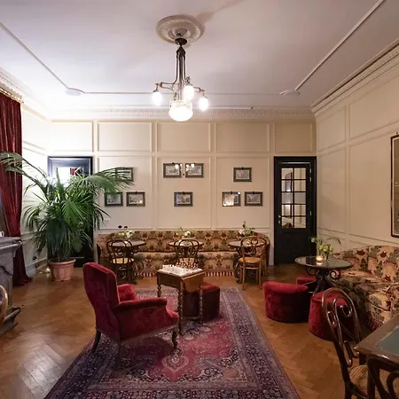 Hotel Locarno-3