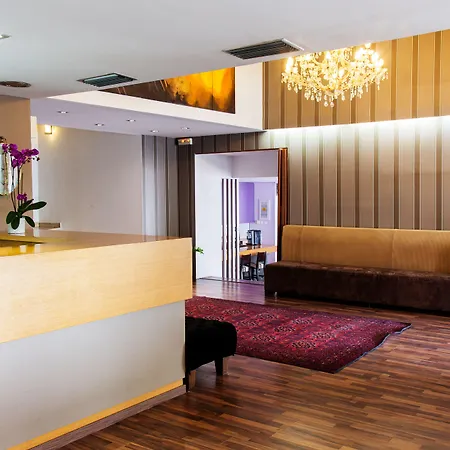 Galaxy Hotel-3
