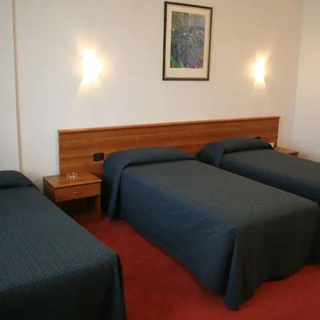 Hotel Arcobaleno-3