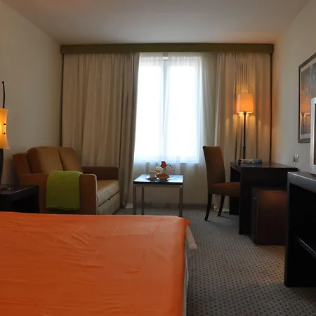 Hotel International-3