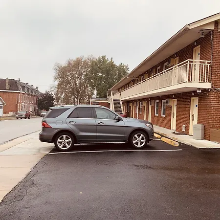 Red Carpet Inn - Norristown-2
