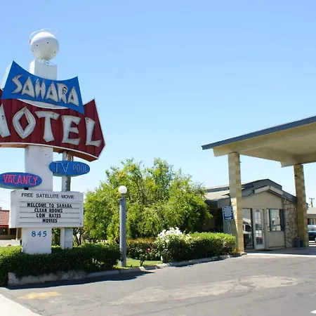 Sahara Motel-3