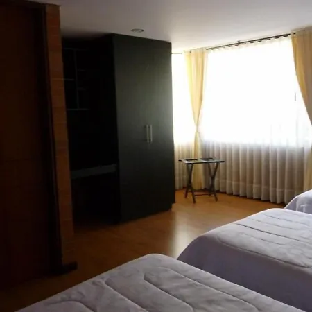 Hotel Hk Kozy Sas-2