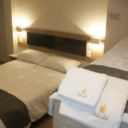 Hotel Embajada-3