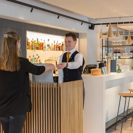 Postillion Hotel Rotterdam City Centre-3