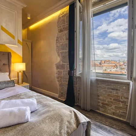 Riva Palace - Design Rooms-2