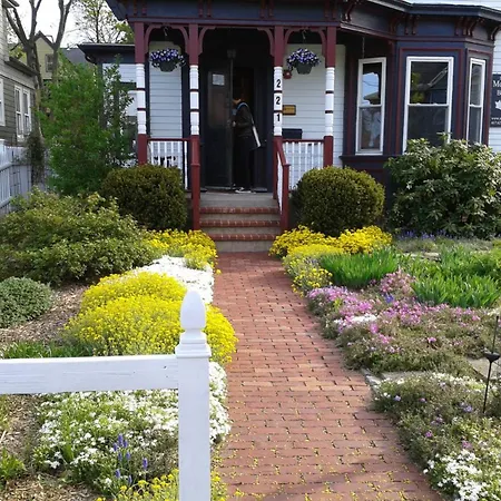 The Morrison House Bed And Breakfast-3