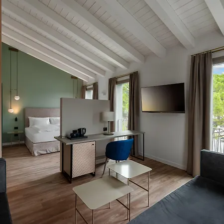 Ht Hotel Trieste-3